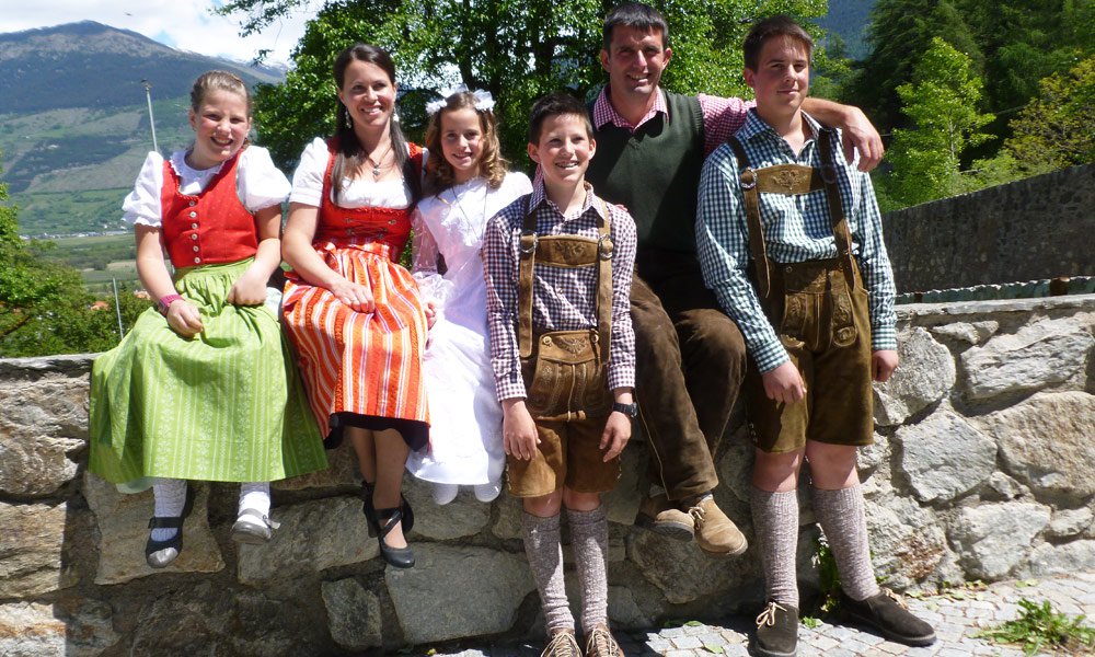 Hof am Schloss: il vostro agriturismo per famiglie in Alto Adige